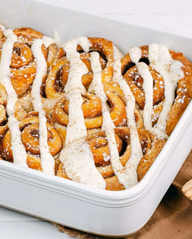 A whole day celebrating Cinnamon Rolls? Count us in ✔️

Celebrate #NationalCinnamonRollDay with our house-made cinnamon rolls made of layered pastry dough filled with butter, brown sugar and cinnamon, baked in a cast-iron skillet and topped with sweet cream cheese vanilla bean icing and powdered sugar. Share with the table or order a catering tray this weekend’s festivities!

#StayWild
#Breakfast
#Brunch
#WildEggs